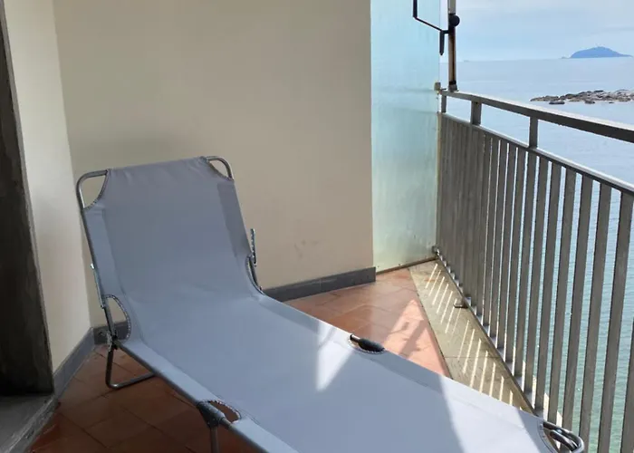 The Blue Gem Апартаменты